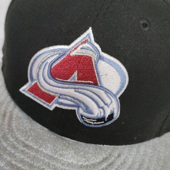 Colorado Avalanche Fitted Hat - Picture 3 of 7
